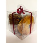 9| Dovana Kubas - Ananasų žiedai, pistacijos ir dumplainiai, 400 g (100 x 100 x 100 mm)