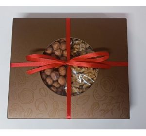 6| Graikinių riešutų ir lazdynų riešutų rinkinys, 295 g (194 x 165 x 40 mm)