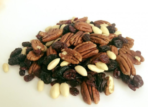 Uogų ir riešutų mišinys, 500 g