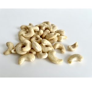 Anakardžių riešutai (dideli)