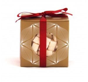 99| Dovana - Kokosų kubeliai dėžutėje, 160 g (76 x 76 x 56 mm)