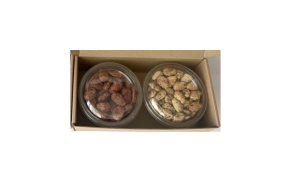 4| Dovana "Saldu - sūru siuntinukas" (2 ind.), 370 g (219 x 179 x 105 mm)