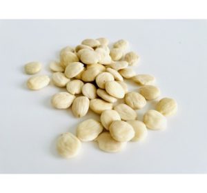 Migdolų riešutai blanširuoti